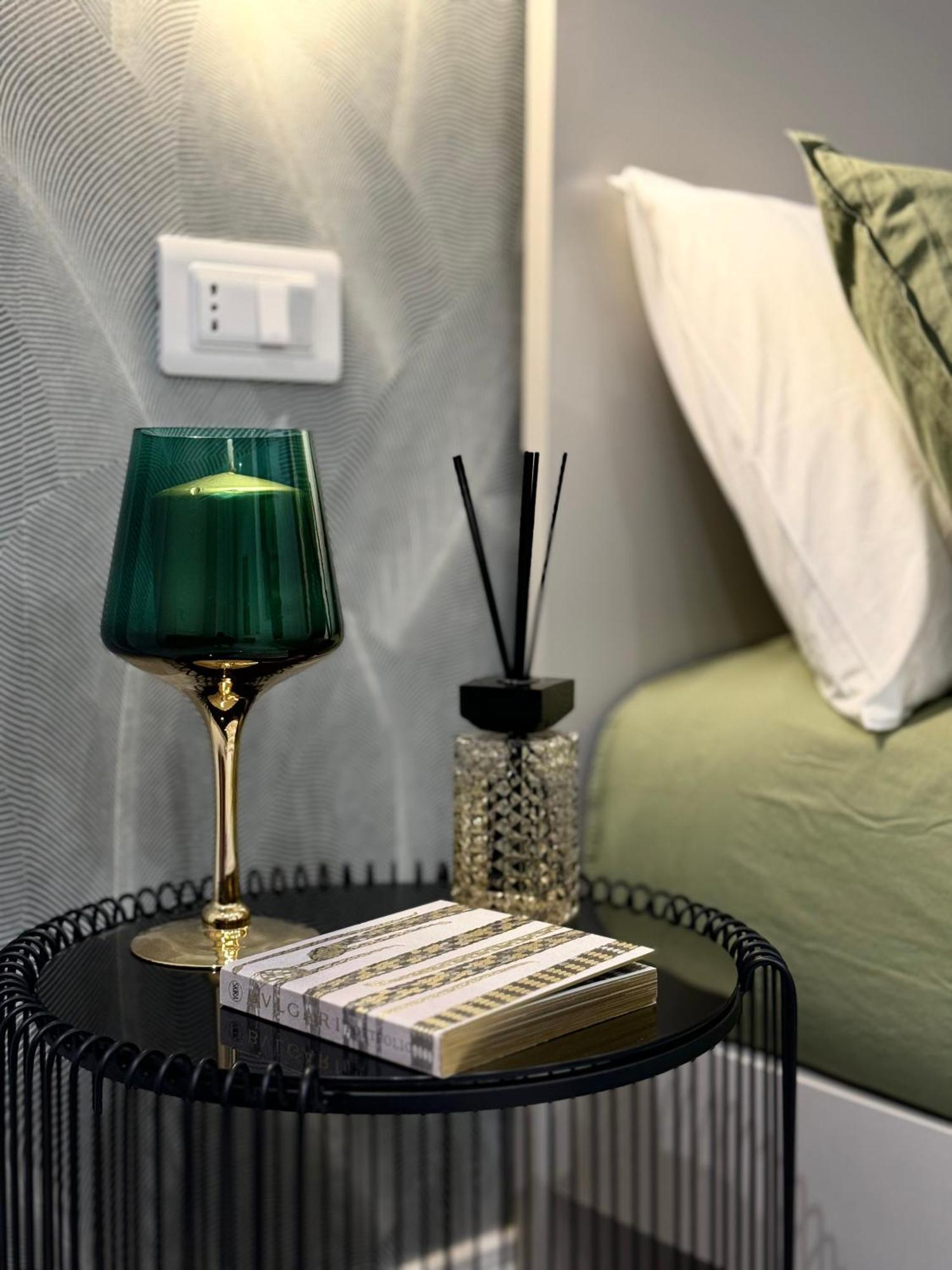 Carafa Rooms Наполи Екстериор снимка